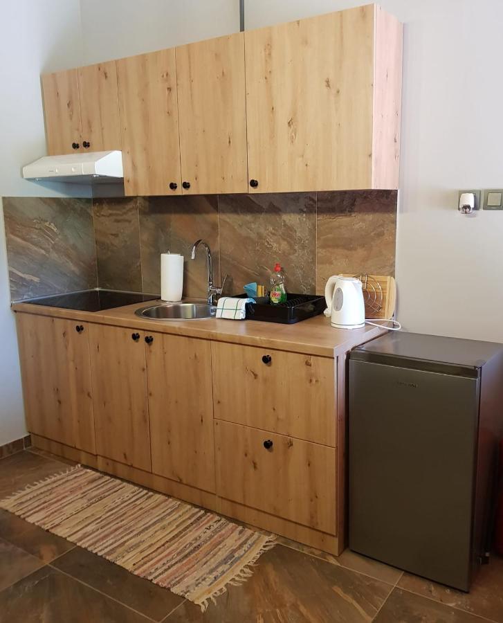 4 * Lovinac (Lika-Senj)