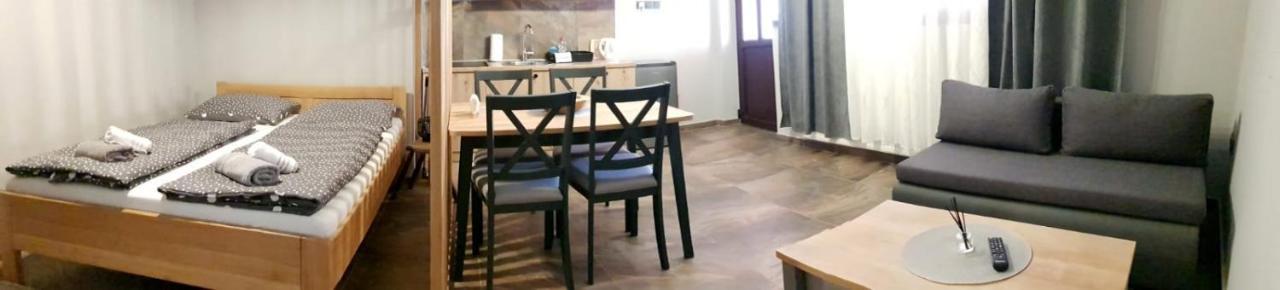 Apartment 4